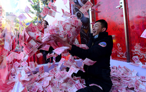 Доллар не нужен: Китай подрывает экономику США