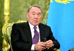 Как правильно пишется «казахский»?