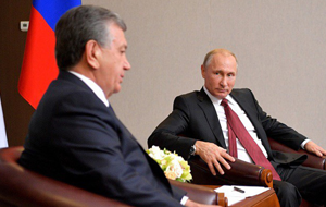 Мирзиёев обсудил с Путиным предстоящий визит президента России в Узбекистан