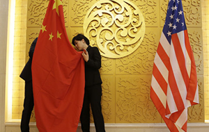 США и Китай стремительно катятся к схватке