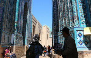 Кто контролирует застройку основного туристического центра Узбекистана