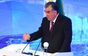 Эмомали Рахмон в своем послании парламенту Таджикистана назвал три важные события года