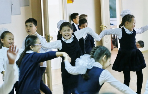 Казахстан реабилитирует детей, недавно вернувшихся из Сирии и Ирака