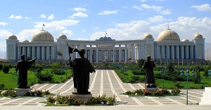 В Туркменистане будут увековечены имена выдающихся деятелей национального искусства