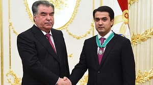 Когда Эмомали Рахмон может уйти с поста президента Таджикистана