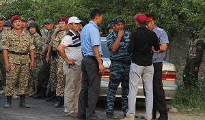 Президенты Киргизии и Таджикистана готовят встречу в боевых условиях