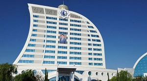 В «Авазе» начинается Каспийский форум, туркменистанцам вход воспрещён