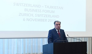 Таджикистан удержит бюджет на плаву, взяв в долг 1,1 млрд долларов