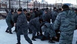  День независимости Казахстана отметили массовыми арестами