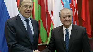 Лавров в Ташкенте встретится с президентом Узбекистана и главой МИД