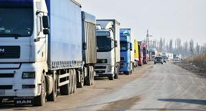 Очереди фур на границе: Казахстан отреагировал на жалобу Кыргызстана в ВТО