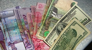 Валютная политика в Туркменистане приносит огромные доходы Бердымухамедову и его подельникам