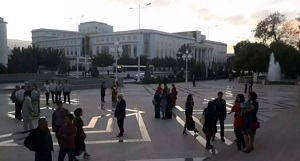 Население Туркменистана вынуждают оплачивать расходы на борьбу с коронавирусом