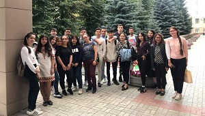 Кто помогает таджикским студентам в России и как они сами становятся волонтерами