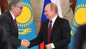 Андрей Грозин: Токаев поощряет неприятие России в Казахстане
