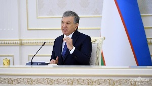 Шавкат Мирзиёев поручил активнее внедрять на предприятиях стандарты ЕАЭС