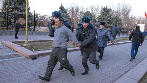 Кыргызстан. Член ЦИК: Ходят слухи, что лидеров партий могут задержать. Это будет незаконно