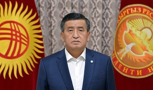 Эксперт: Пока в оппозиции раскол, президент Кыргызстана не покинет пост