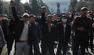 Кыргызстан: положит ли конец кризису назначение Жапарова на пост премьера?