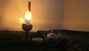 С 8.00 до 17.00: По всему Таджикистану каждый день выключают электричество