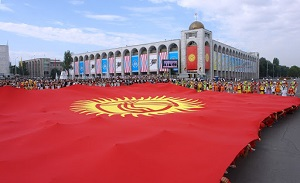 Кыргызстан. Женишбек Назаралиев считает, что стране нужны лидер нации и национальная идея