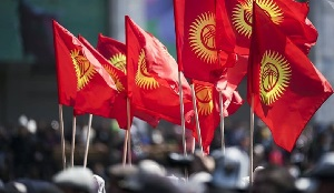 Народ Кыргызстана устал от политических аферистов