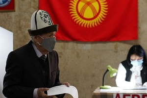 «Кыргызстану нужен второй тур президентских выборов», - эксперт