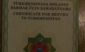 Вместо новых паспортов мигрантам из Туркменистана в Турции выдают «сертификаты на выезд»