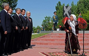 Кыргызстан. Сильные женщины – опора и семьи, и государства