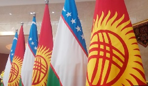 Узбекистан выделит Кыргызстану 50 миллионов долларов на различные проекты
