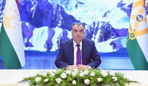 Таяние ледников Таджикистана несет опасность для Центральной Азии