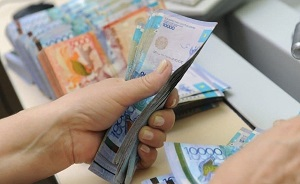 Статистика и реальность: какова же средняя зарплата у казахстанцев?