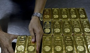 Таджикистан. Генеральная прокуратура сообщила подробности дела о контрабанде 90 кг золота и валюты