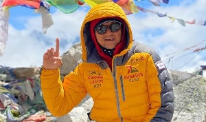 Первый кыргыз на Эвересте — Эдуард Кубатов покорил высочайшую вершину Земли