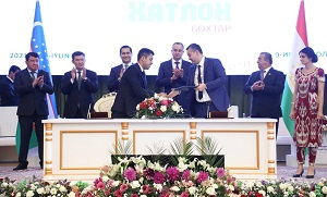 В Бохтаре Узбекистан и Таджикистан подписали соглашения на $730 миллионов
