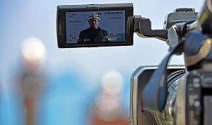 Кыргызстан: парламент по-тихому принял закон о фейковых новостях