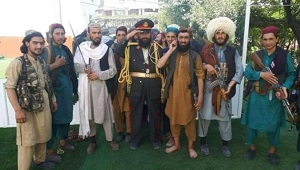 За три дня талибы полностью взяли под контроль три провинции Афганистана