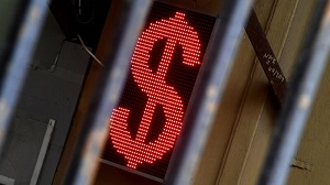 Какой курс доллара был на выходных в странах Центральной Азии и России