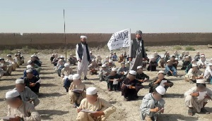 На севере Афганистана талибы начали обучать детей, девочкам запретили ходить в школу