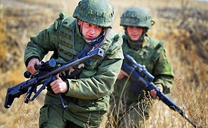 Российские военные тренируются «ликвидировать боевиков» в горах Таджикистана