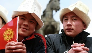 Миграция, радикализация и блогеры: что влияет на молодежь в Кыргызстане?