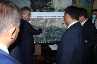 Кыргызстан и Казахстан обсуждают место строительства логистического центра