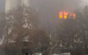 Разрушенный Алматы после мирных митингов(видео)