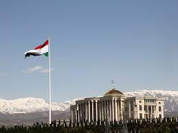 Цены сдержат, бедных – поддержат? В Таджикистане разработали антикризисный план