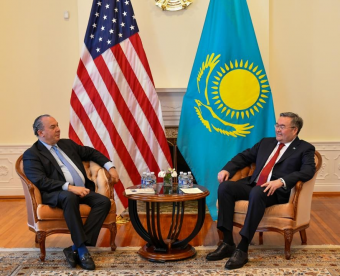 Айнур Курманов: Казахстан предает Россию и укрепляет стратегическое партнерство с Вашингтоном 