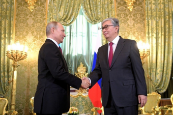Президент Казахстана в Москве: знаковый визит в непростых обстоятельствах