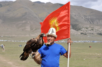 Уроки киргизского: почему Бишкек отказывается от русского языка,