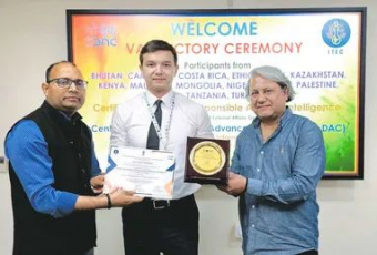 Туркменский преподаватель принял участие в международном семинаре по ИИ в Индии