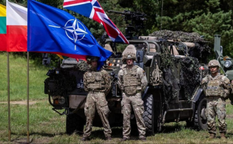 Казахстан на геополитическом перекрестке: западные стратегии отрыва от России добрались до минобороны