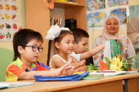 Невидимые барьеры: как города Центральной Азии отгораживают людей с ОВЗ